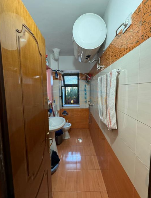 Disponojmë apartament 1+1 për shitje në Pazarin e ri , pranë Market Xhangolli
