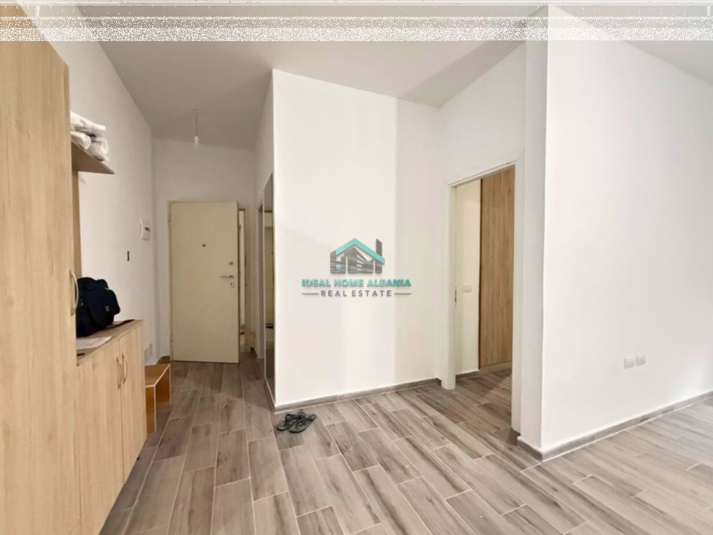 Apartament 1+1 me Qira – Pranë Zonës së Ambulancës, Vlore.