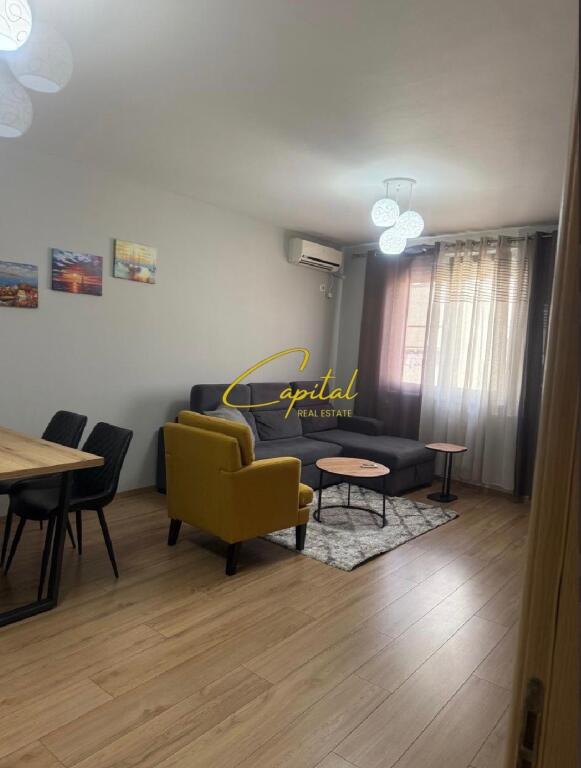 APARTAMENT ME QIRA 1+1 21 DHJETORI 60.000 LEKE