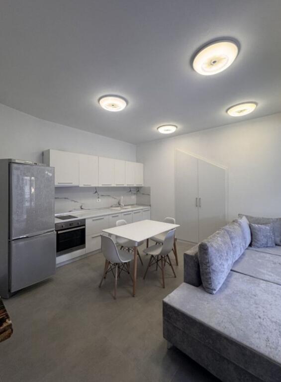 📌 Jepet me Qira Apartament 2+1 me Post Parkimi – Kodra e Diellit 1