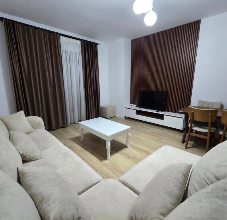 Jepet me qira 1+1 ASTIR 500 mije leke te bar Oslo