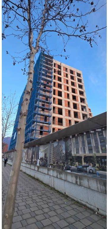 2+1 apartment for sale on Blv. "Bajram Curri", near the New Maternity, Tirana 194,700 € Total Area  100m2