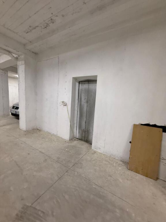 MAGAZZINO IN VENDITA 394 M2 KOMBINAT 230.000 EURO
