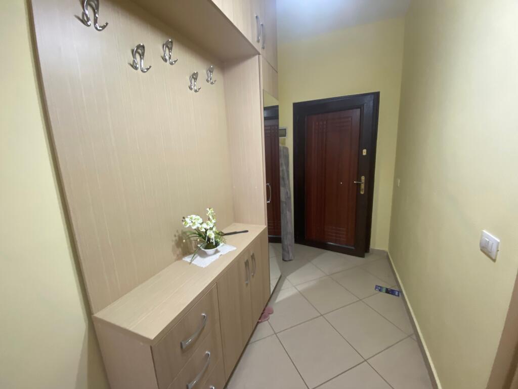 1+1,i mobiluar te fondacioni leonore kodra e diellit,141.000 euro