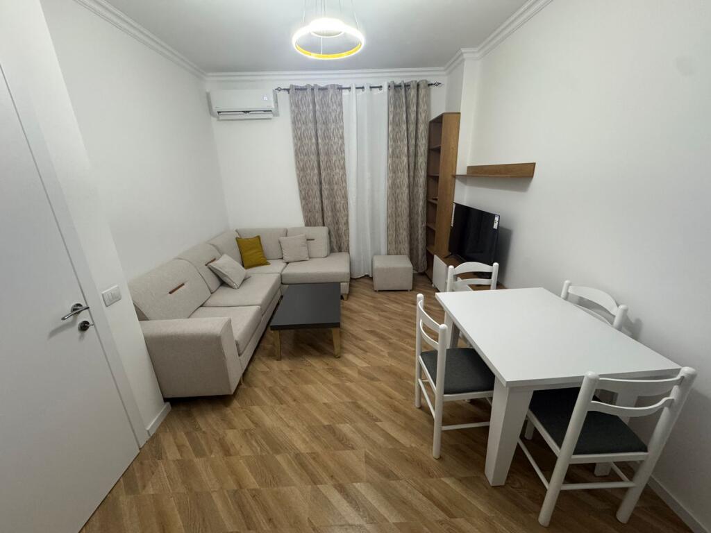 Apartament 1+1 me Qira , Kompleksi Univers City!