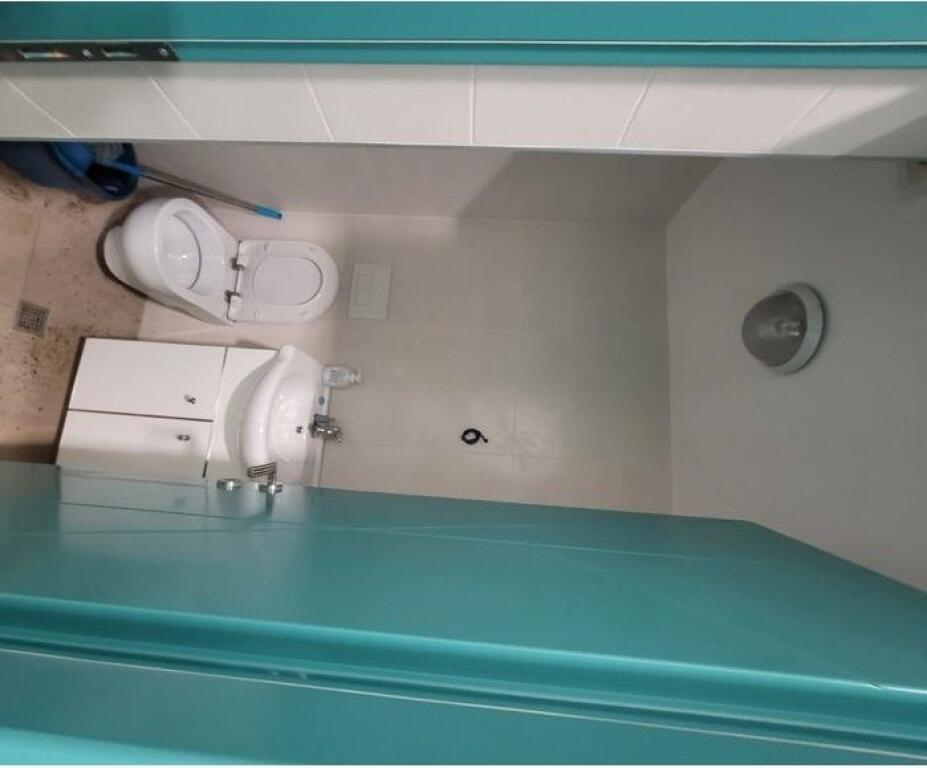 VENDITA AMBIENTE COMMERCIALE – VIA PETRO NINI LUARASI