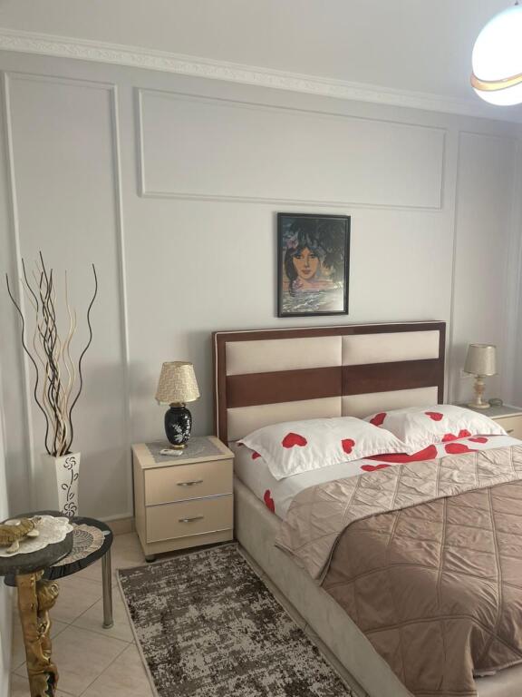 Apartament 1+1 për qira – Plazh, Durrës