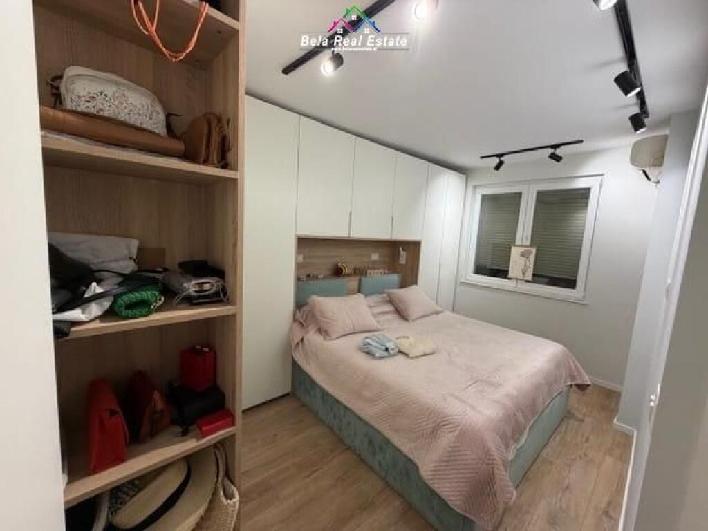 Apartament Me Qera 1+1 Ne Myslym Shyr (ID B211410) Tirane