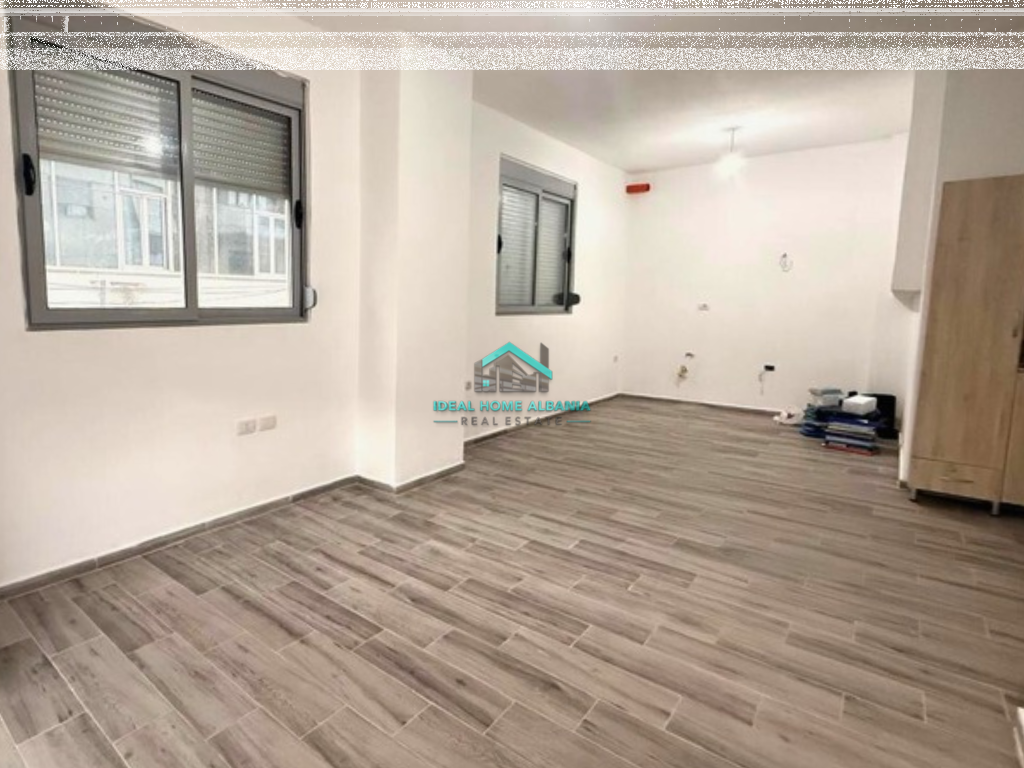 Apartament 1+1 me Qira – Pranë Zonës së Ambulancës, Vlore.