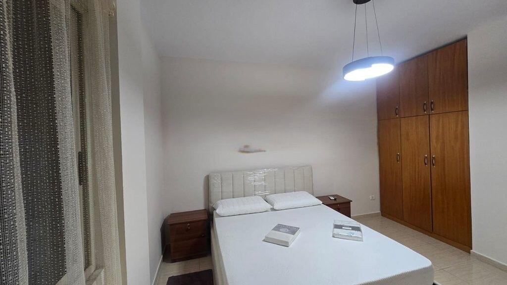 AFFITTO APPARTAMENTO 1+1, VIA ELBASAN! 700 € /Mese