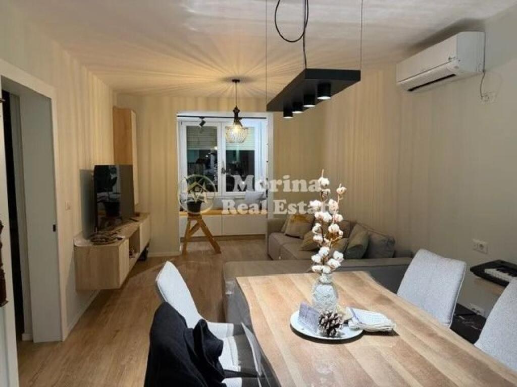 Qera | Apartament 1 + 1 | Rruga Myslym Shyri | 750 €/muaj