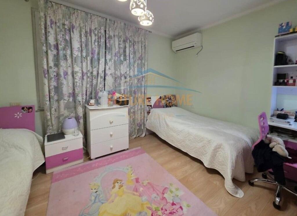 Rent, 2+1 Apartment with veranda on Kosovareve Street