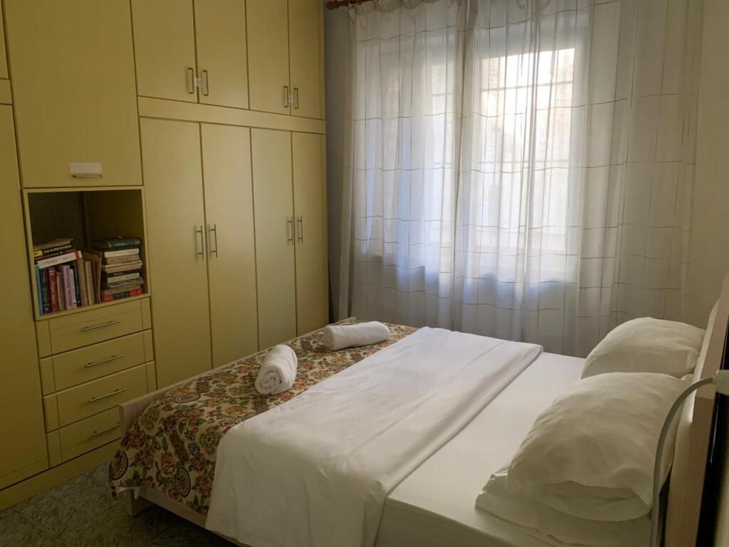 2+1 apartment for rent near Dinamo Stadium.