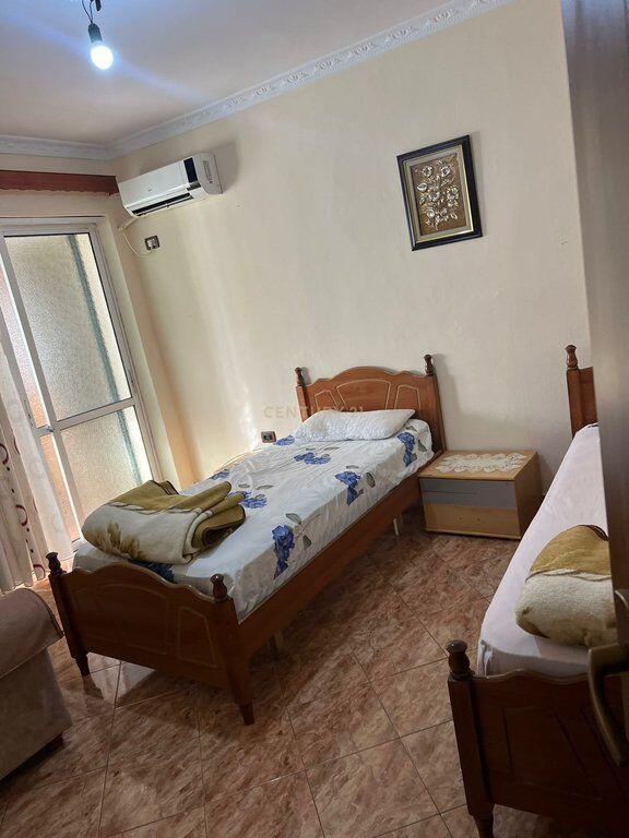 Apartament 3+1 me Qera prane Rajonit Nr. 4