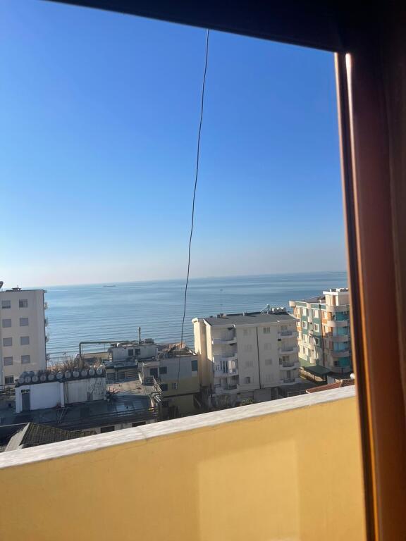 Apartament 2+1 për qira – Plazh, Durrës