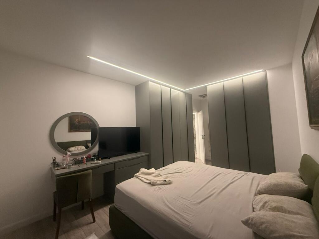 Bulevardi Ri Shitet Apartament 2+1+2+ Depo + Post Parkimi