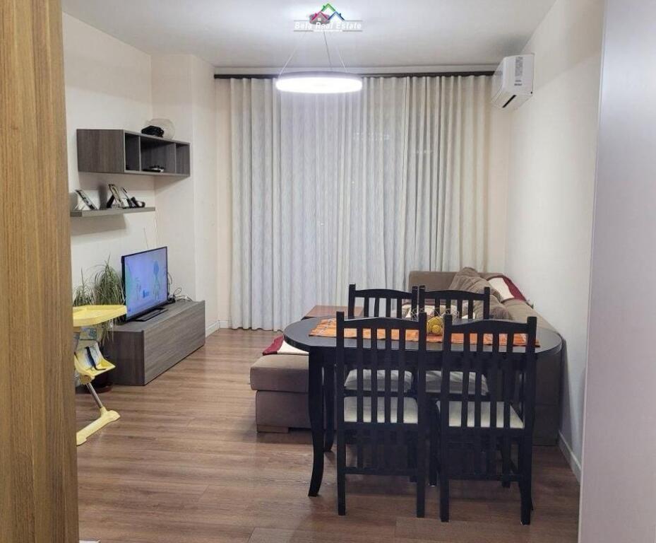 Apartament me Qera 2+1 tek Ish Fusha e Aviacionit (ID B2201699) Tirane Apartament me Qera 2+1 tek Ish Fusha e Aviacionit (ID B2201699) Tirane