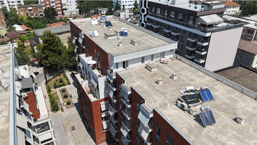 ALI DEM, SHESIM 2+1+2 ME VERANDE 258,000 € Sip. Totale  397m2  Sip. e brendshme  97m2