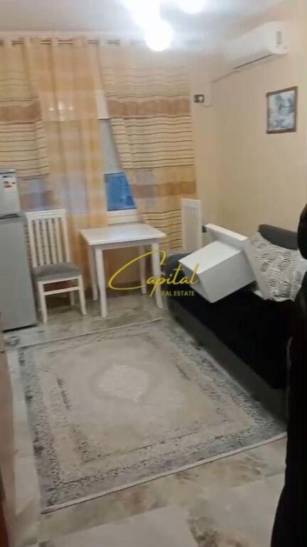 GARSONIERE ME QIRA 30 M2 MYSLYM SHYRI 420 EURO