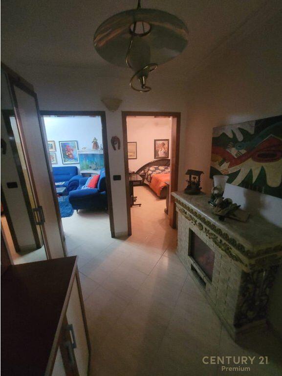 APARTMENT 3+1 FOR SALE – BEGINNING OF MYSLYM SHYRI STREET!