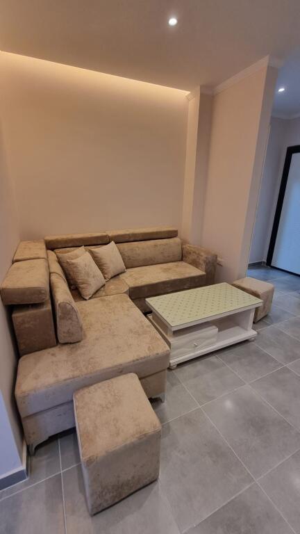 🏡Jepet me qera apartament 2+1 me post parkimi – Pallat i ri 2025 | Selvia