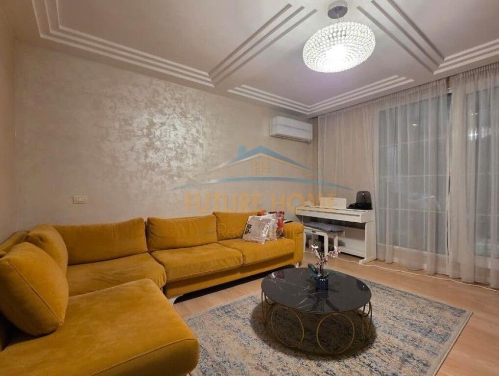Rent, 2+1 Apartment with veranda on Kosovareve Street