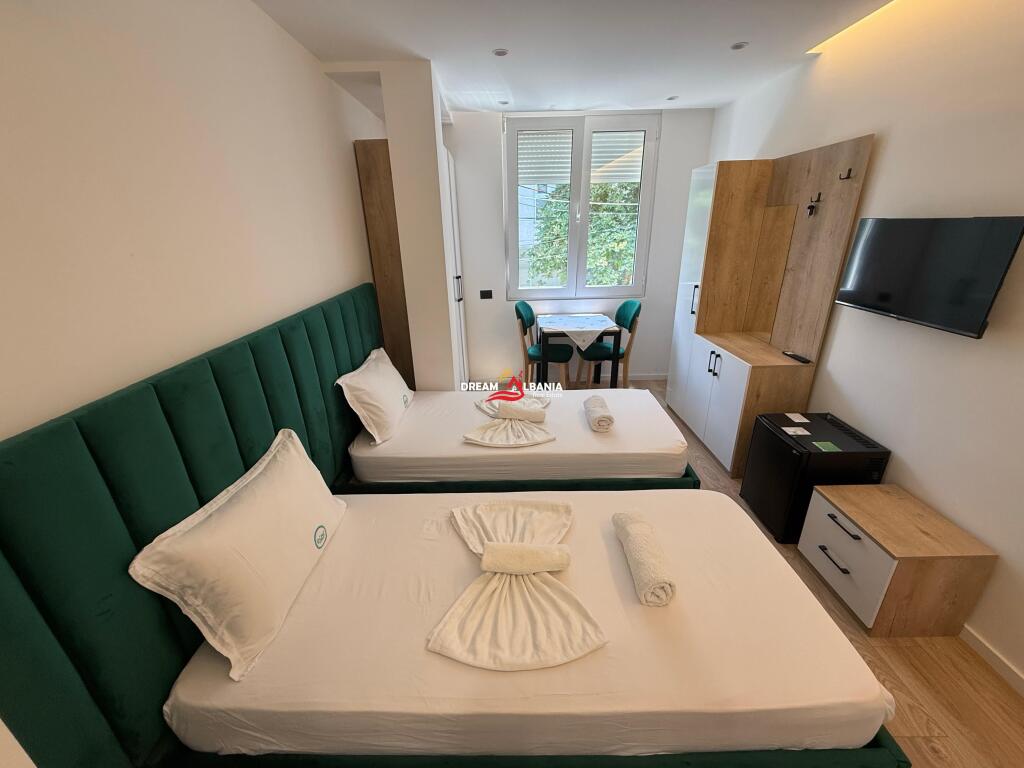 Villa su due piani in vendita per Hotel in Via Kavaja vicino alla scuola Faik Konica, Tirana ID (4151153)