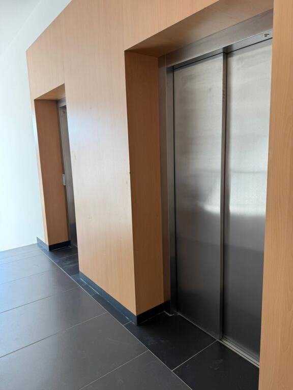 Office space for rent at Square21