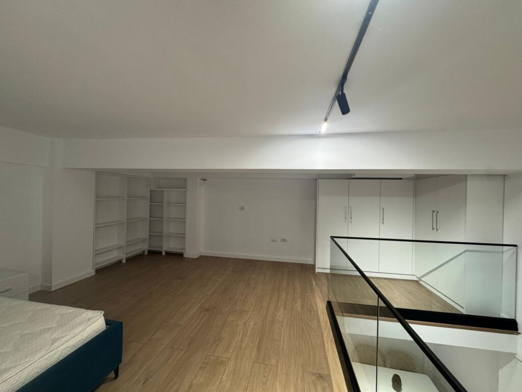 Apartament dubleks,Kodra e Diellit!