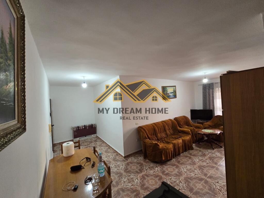 SHITET APARTAMENT AFER VILA KORAL!