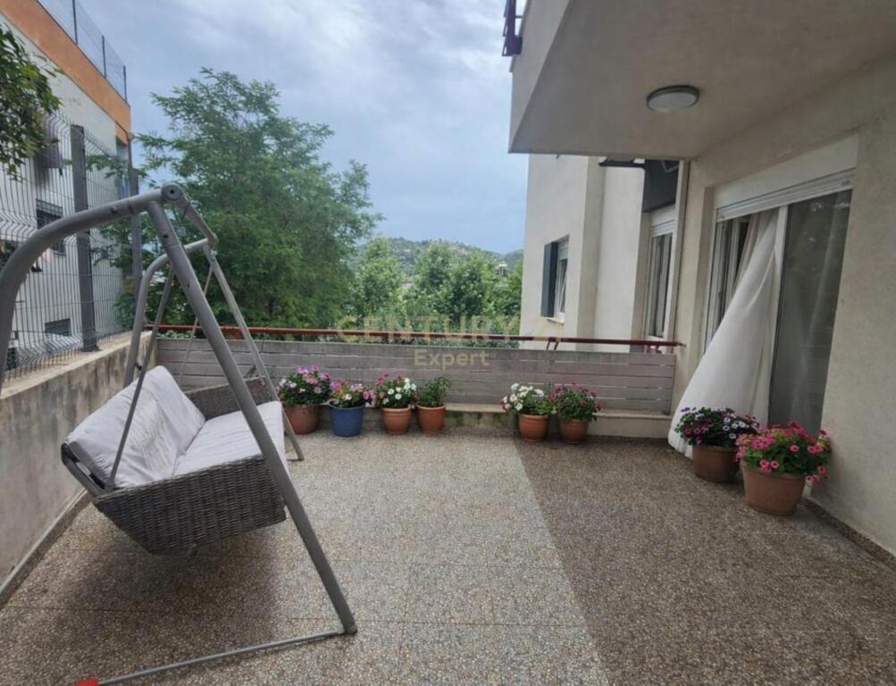 ✨ Apartament 3+1 për Shitje – Liqeni i Thatë, Tirane (120 m² + Kopsht/Verandë)