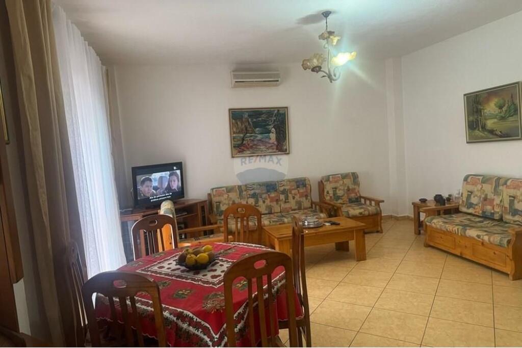 Apartament 2+1 per shije te Eleonora