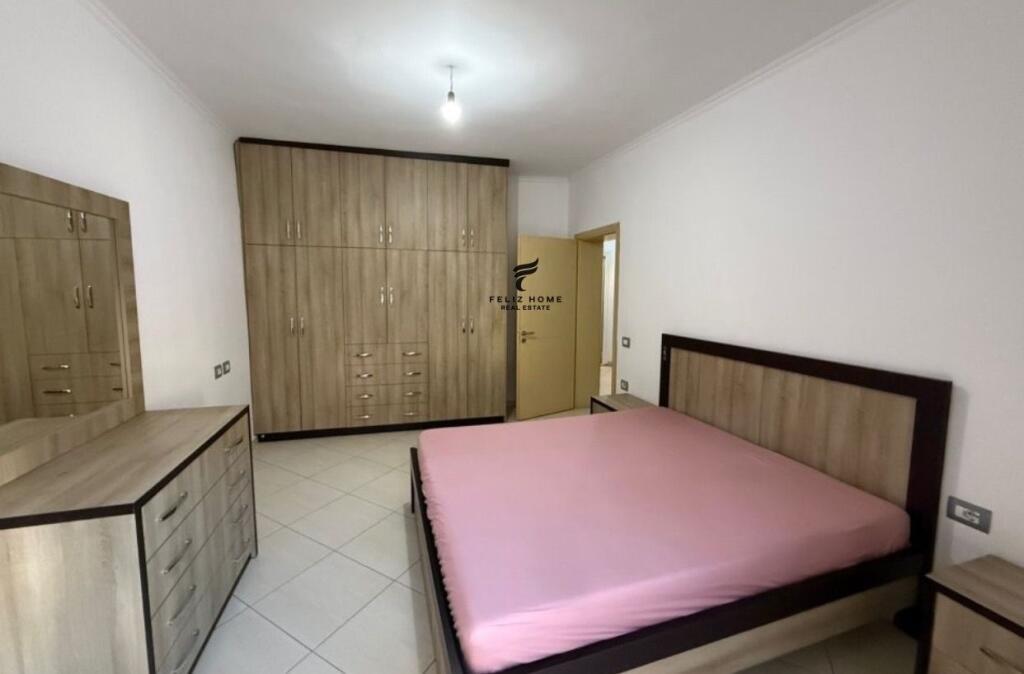 APARTAMENT ME QERA 2+1 VASIL SHANTO 60.000 LEKE