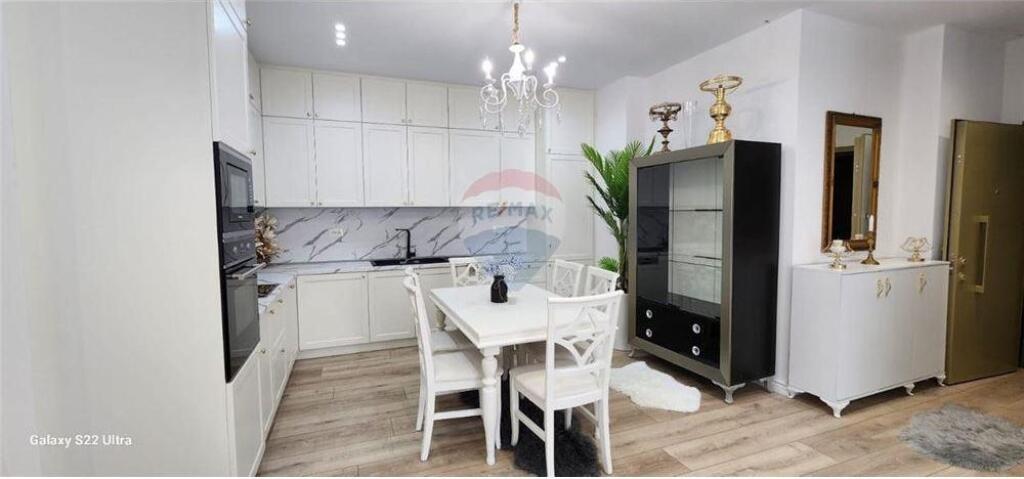 Super Appartamento di Lusso in Affitto presso Air Albania!