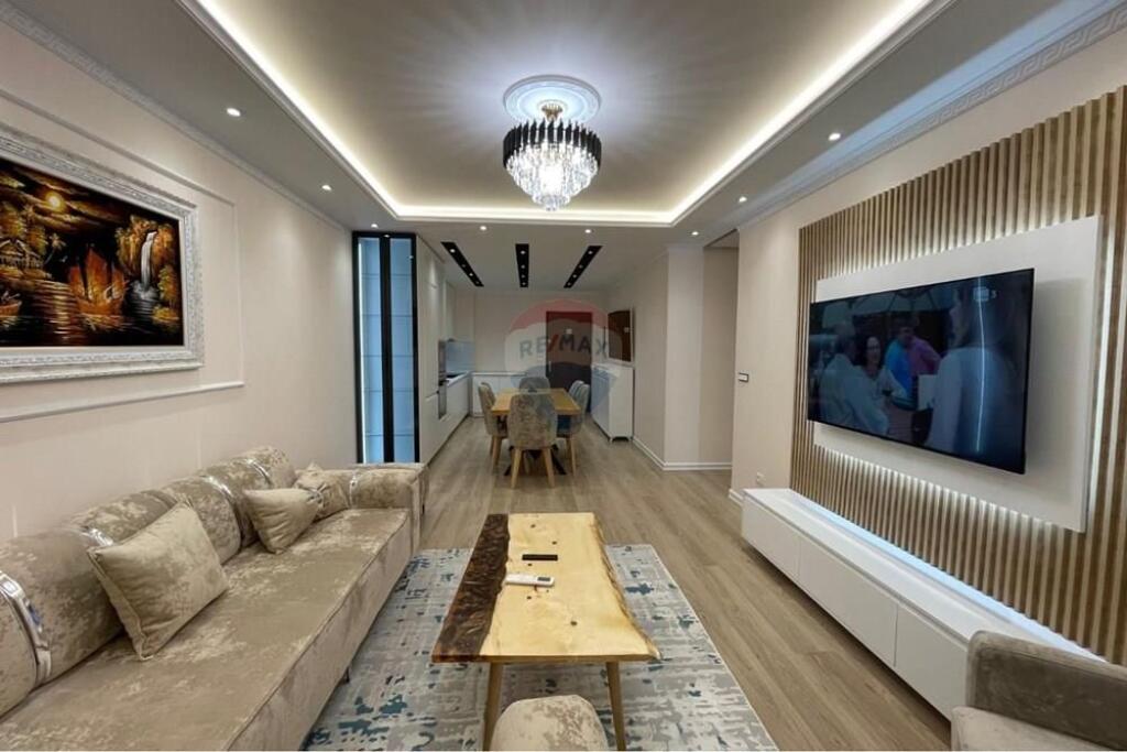 Qira/ Apartament 2+1+2+p. parkimi te L. i Thate