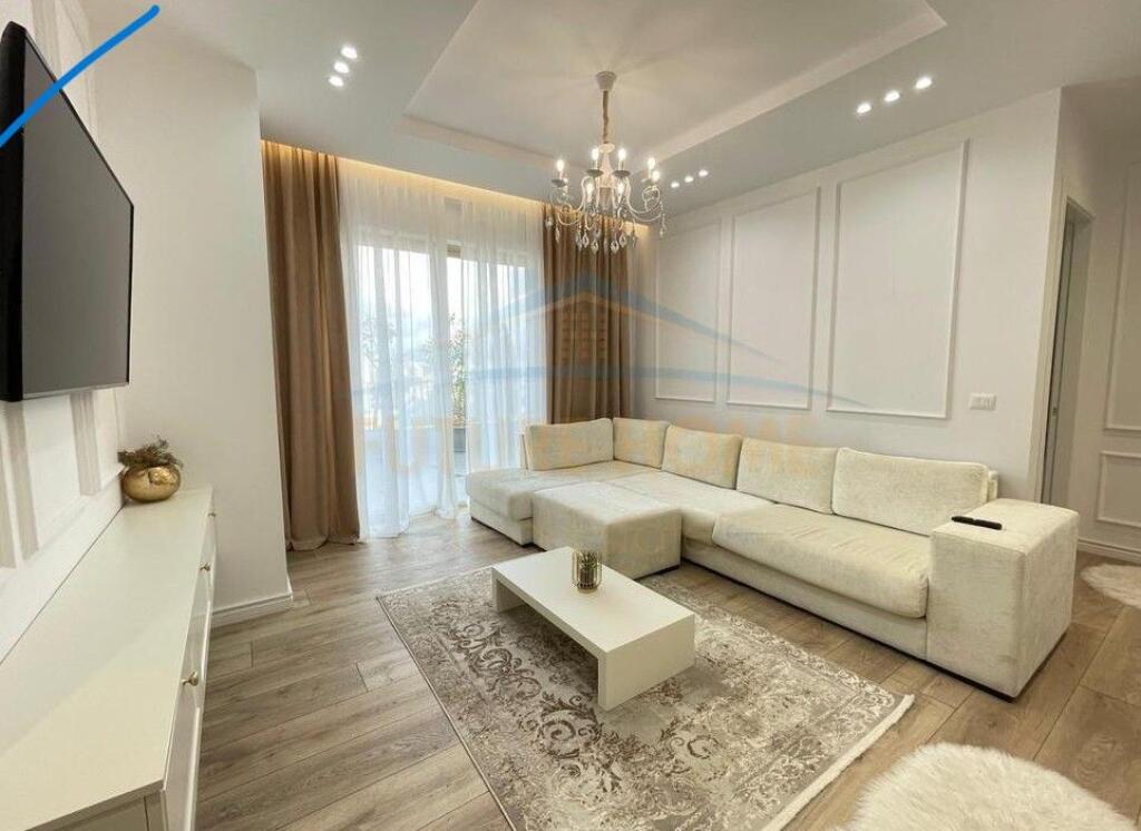 Rent, Apartment 2+1+Parking Space, near Air Albania Stadium, Tirana.