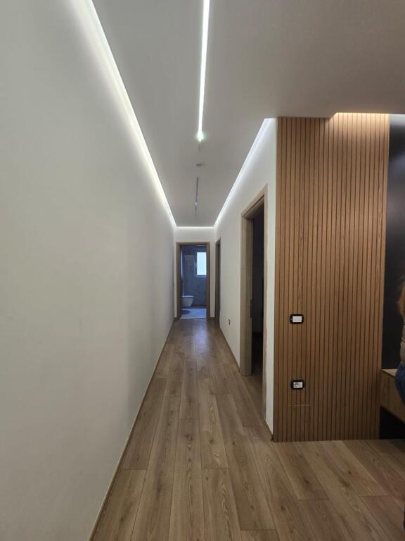 Affittasi 2+1 SELITE 500 mila lek