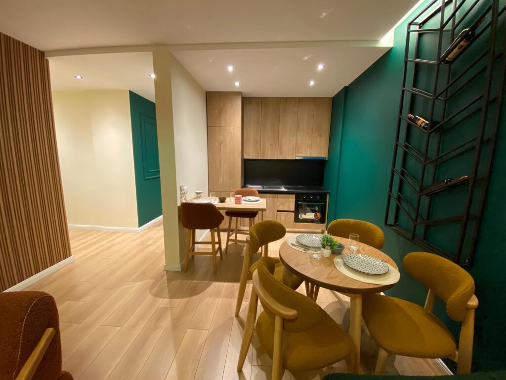 Shitet Apartament 2+1, ne Plazh Iliria, Durres!