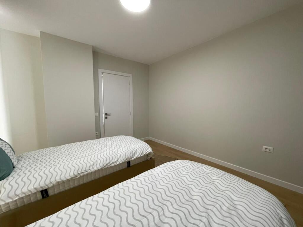 Apartament 2+1 per shitje tek Zogu i Zi.