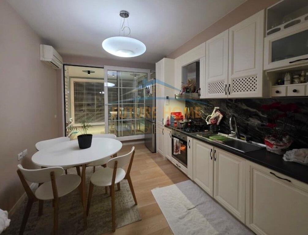 Rent, 2+1 Apartment with veranda on Kosovareve Street