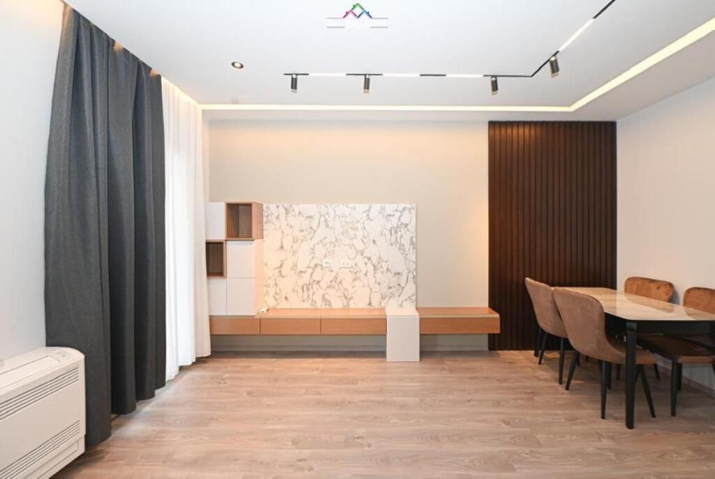 Appartamento In Affitto 2+1+2 Al Complesso Delijorgji (ID B2201701) Tirana