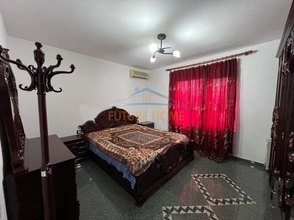 Qera, Apartament 3+1+2, Laprake, Tiranë.