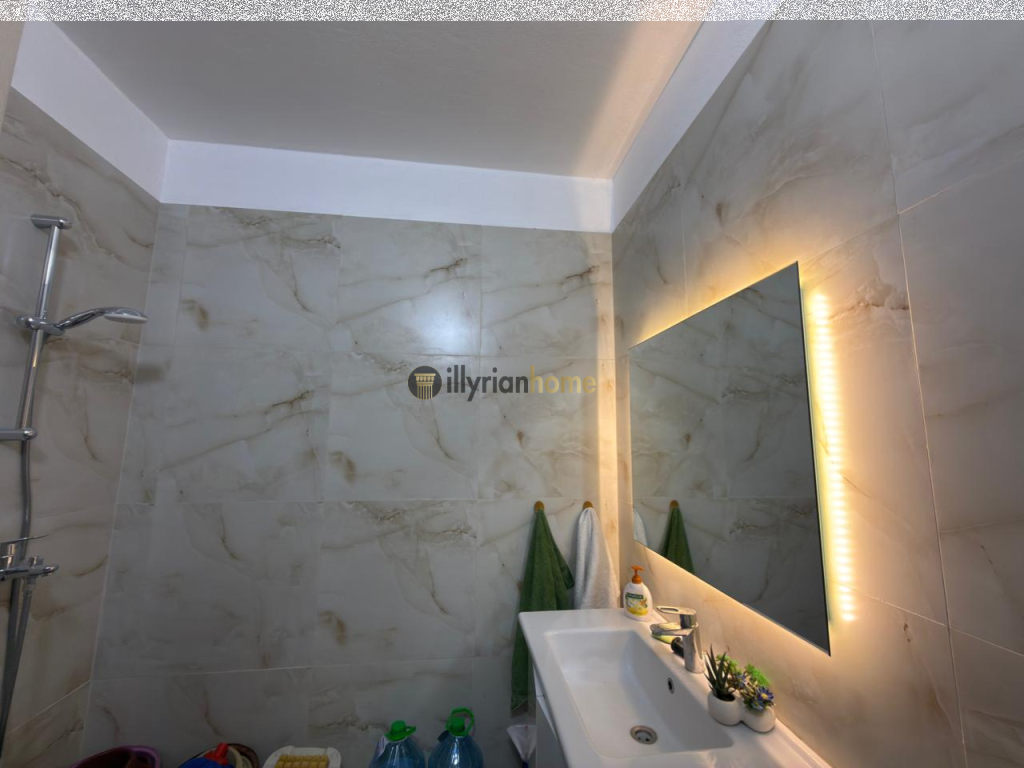 For sale, Apartment 2+1+2 Bathrooms and 2 Balconies, “Bulevardi Zogu i Parë”, Tirana.