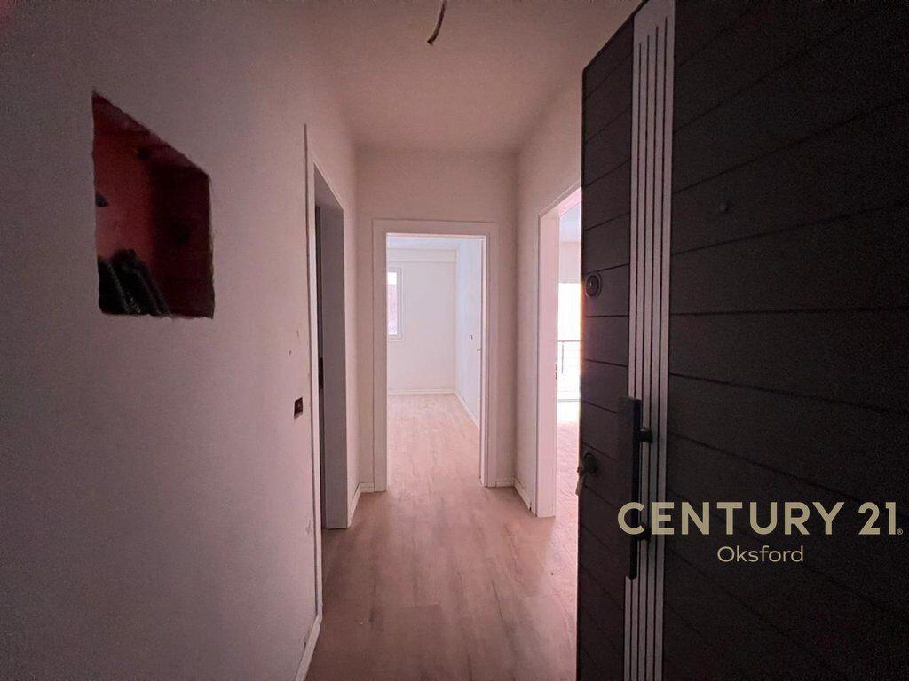 APARTAMENT 1+1 PER SHITJE NE YZBERISHT