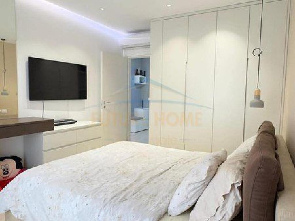 Shitet , Apartament 1+1 , Fiori Di Bosco