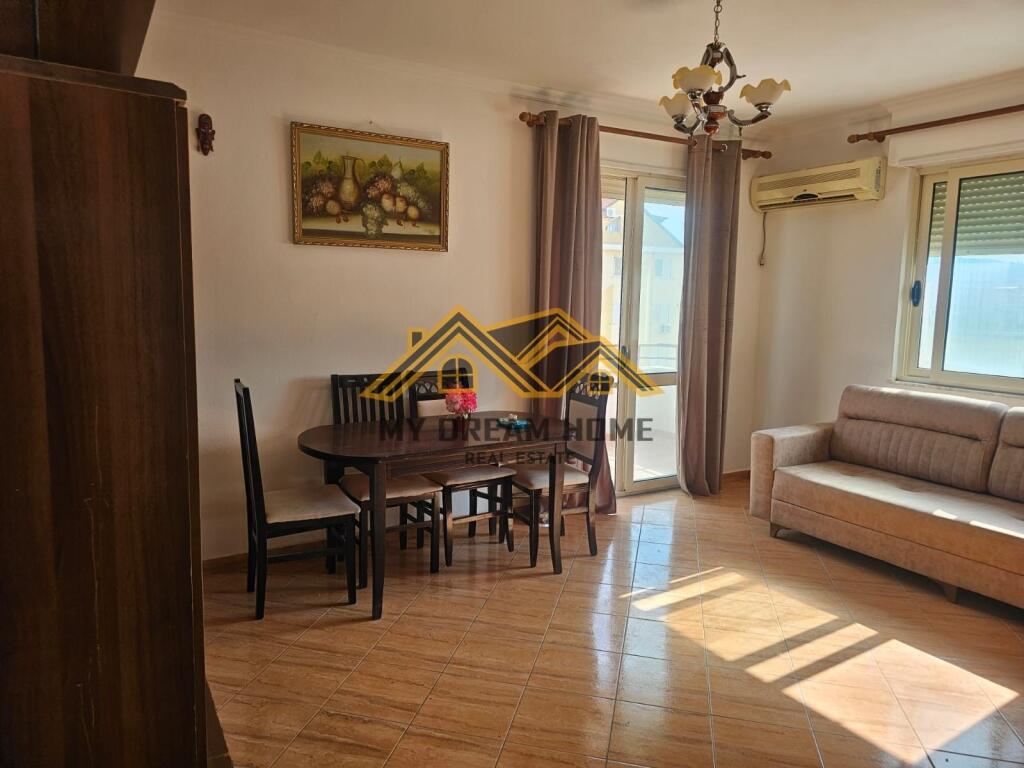 VENDESI APPARTAMENTO 1+1 GOLEM