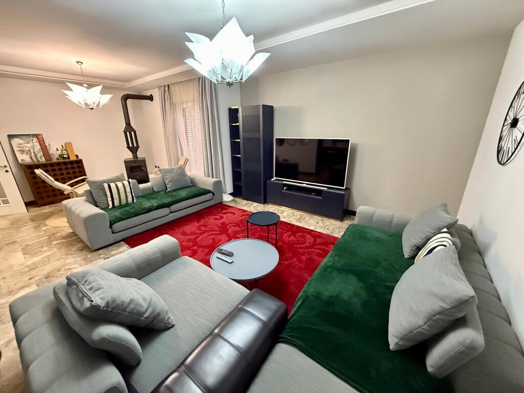 📣 SUPER RENT Apartment 3+1+2+🅿️ (Part of Villa) 📍 "5-Maji" Street, Near Bar "Oda" ✨