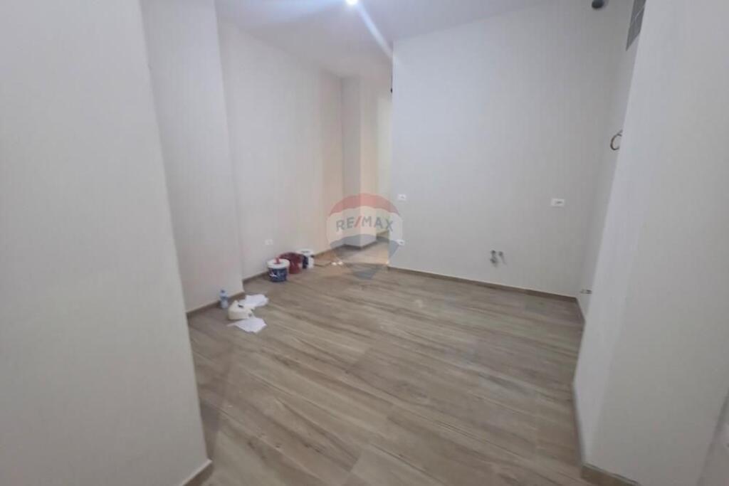 Appartamento - In Vendita - Via Mihal Grameno, Tirana