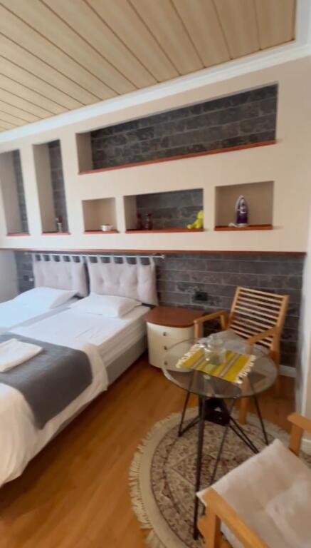 Shiten 2 Apartamente tek 9 katshet