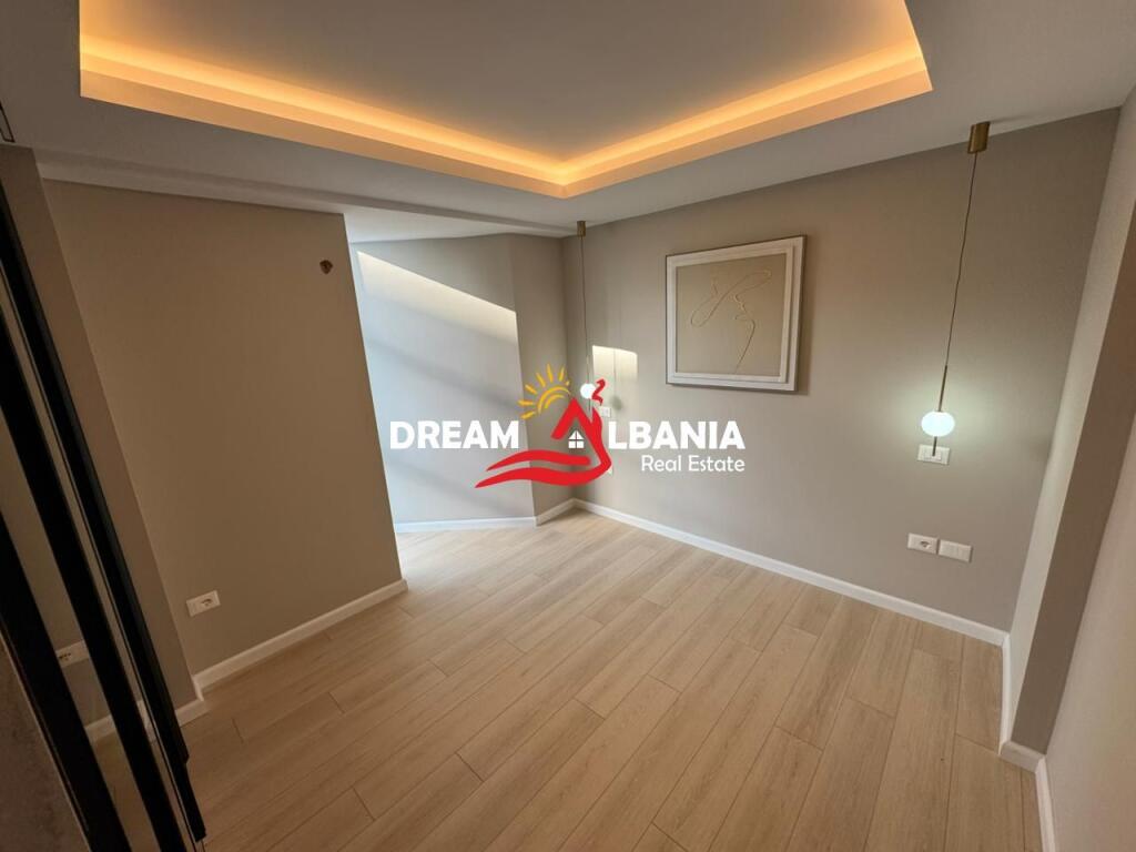 Apartament 2+1+2 ne shitje ne Myslym Shyr, prane ish Ekspozites ne Tirane (ID 41212137)